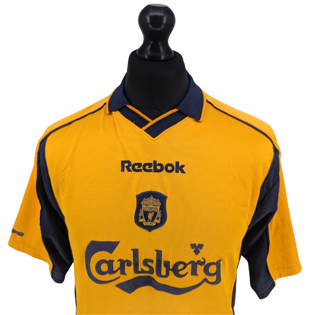 Liverpool away football shirt 2000/02 - (S)
