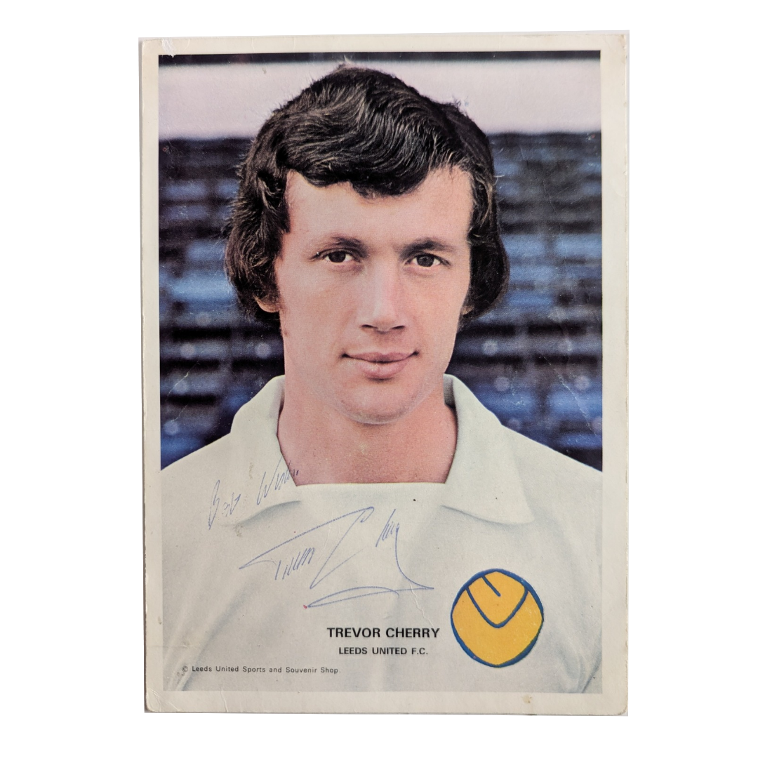 Trevor Cherry signed photograph - Leeds United 1975/76 - (A5)