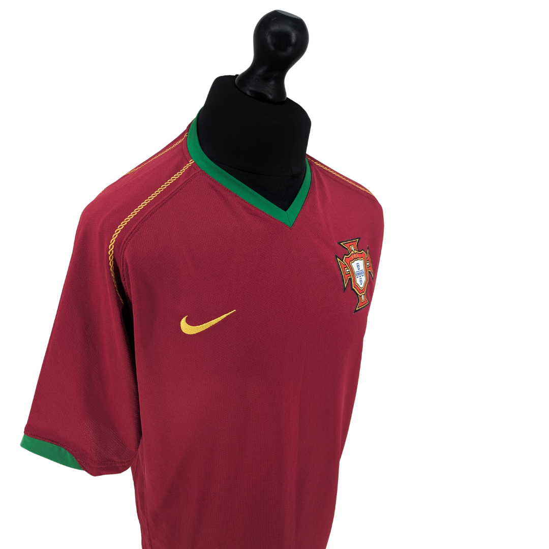 Portugal home football shirt 2006/08 - (L)