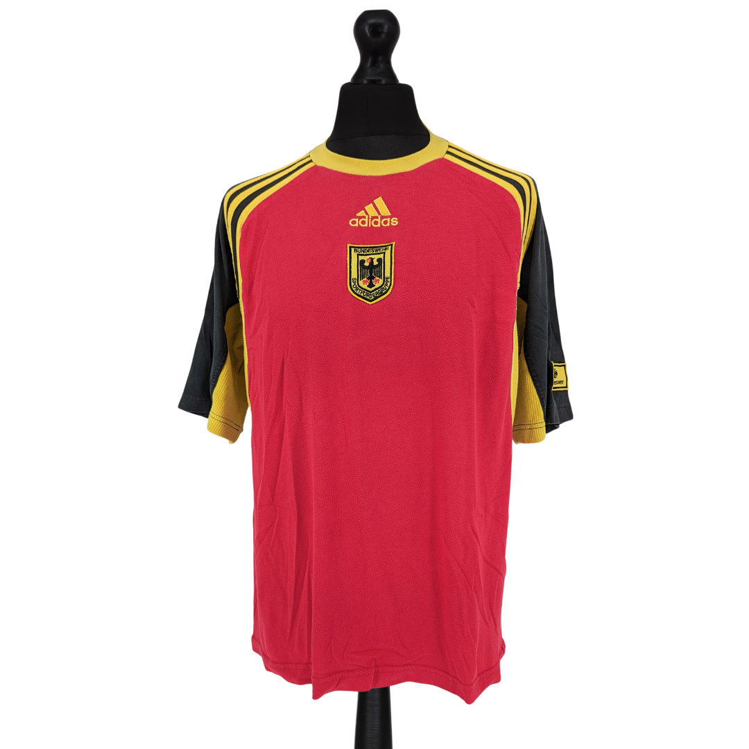 Sportfördergruppe der Bundeswehr training football shirt 1998/00