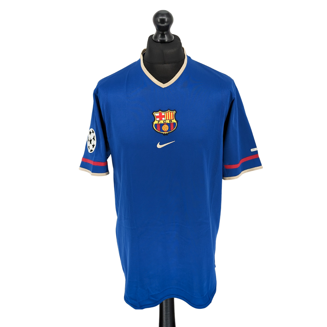 Barcelona alternate football shirt 2001/02