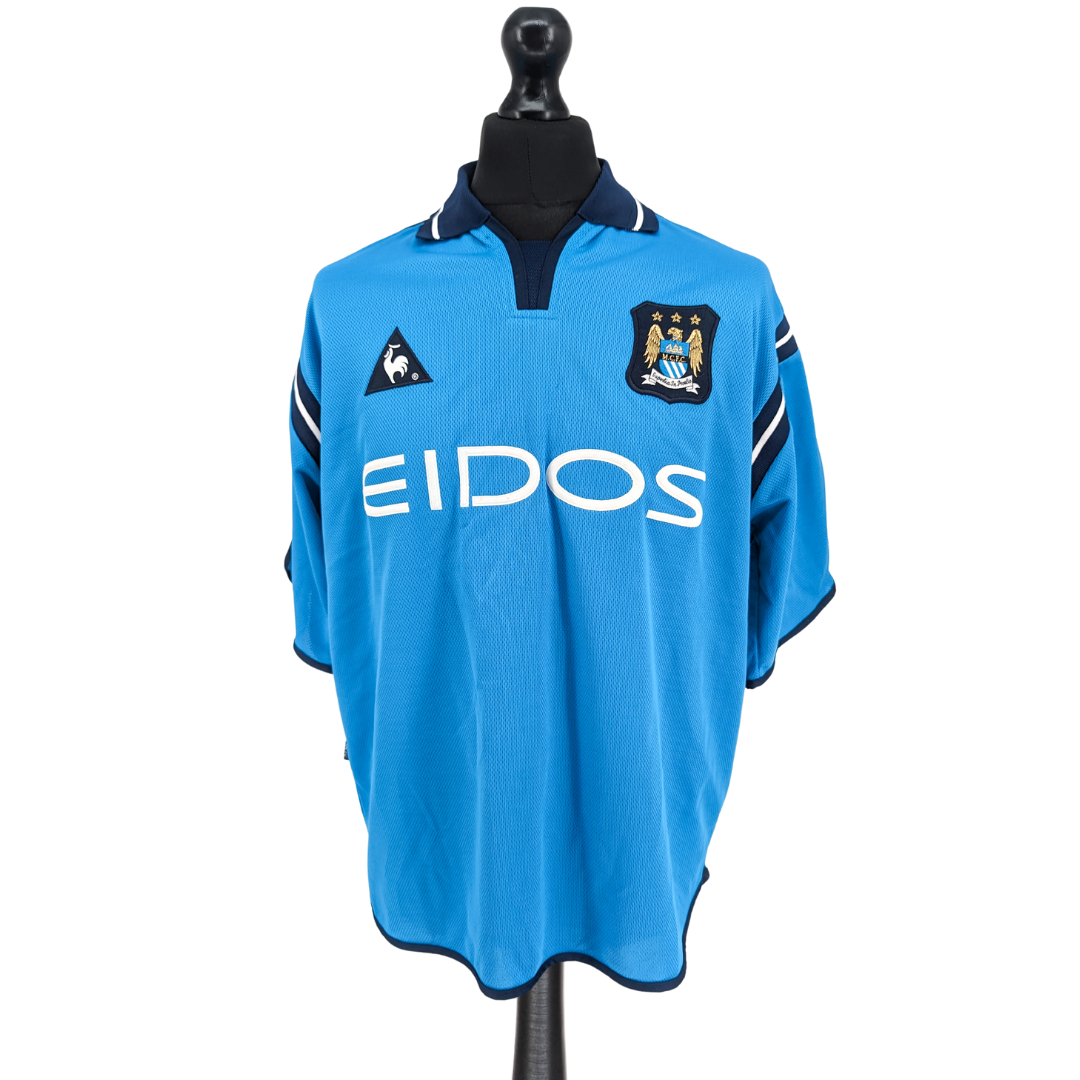Manchester City home football shirt 2001/02