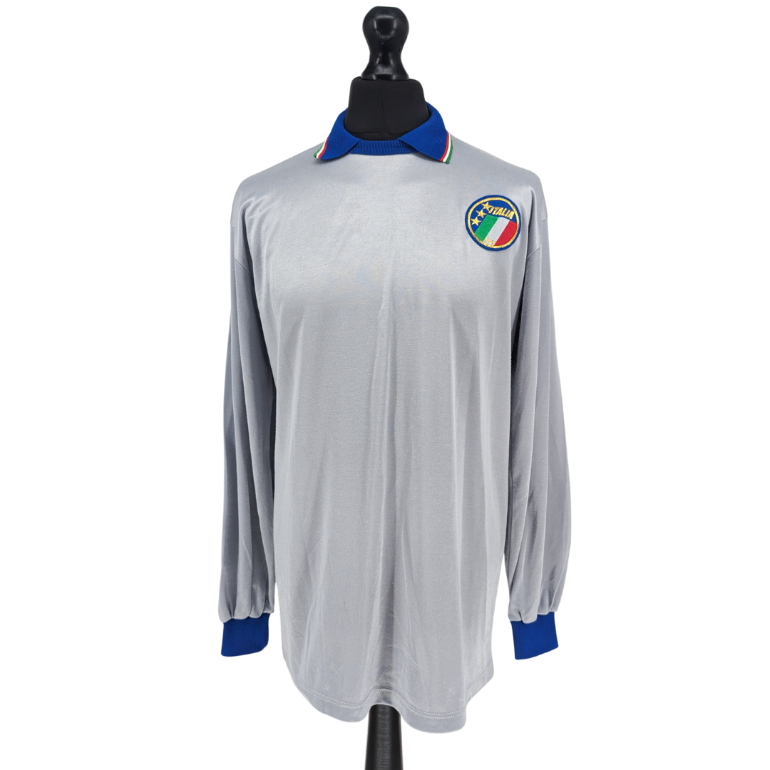Italy goalkeeper football shirt 1986/90