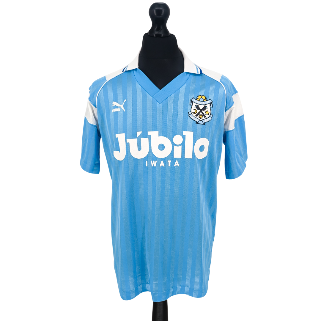 Jubilo Iwata home football shirt 1993/94