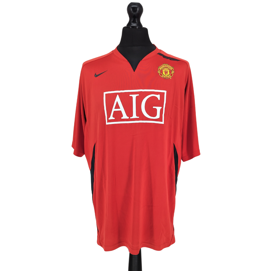 Manchester United training football shirt 2004/06