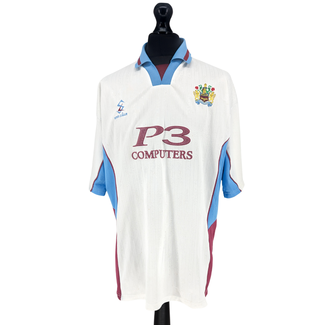 Burnley away football shirt 1999/00