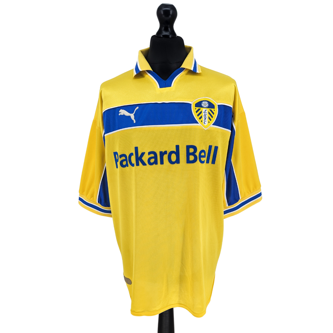 Leeds United alternate football shirt 1999/00