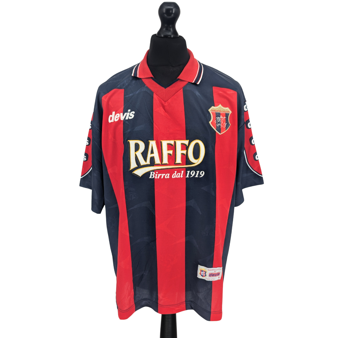 Taranto home football shirt 2001/02