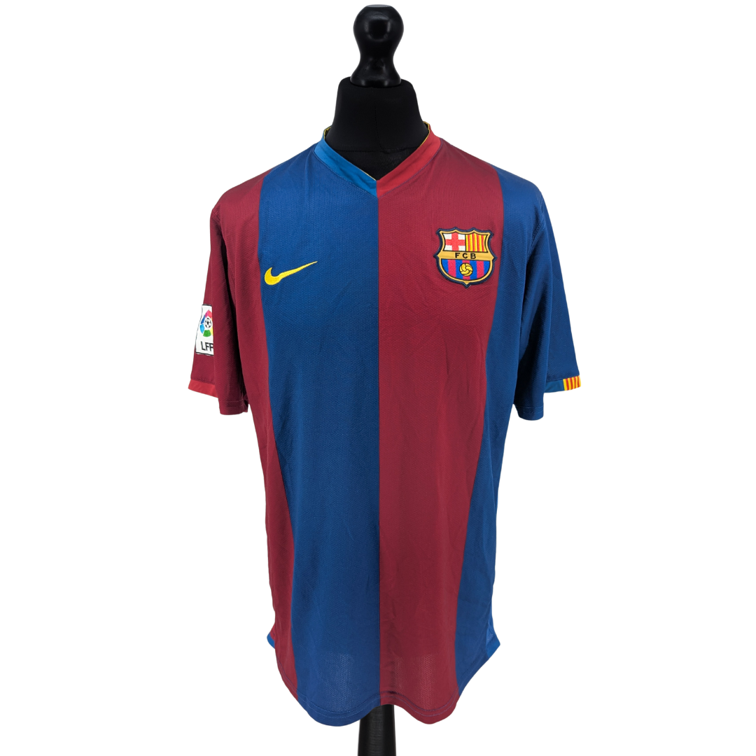 Barcelona home football shirt 2006/07