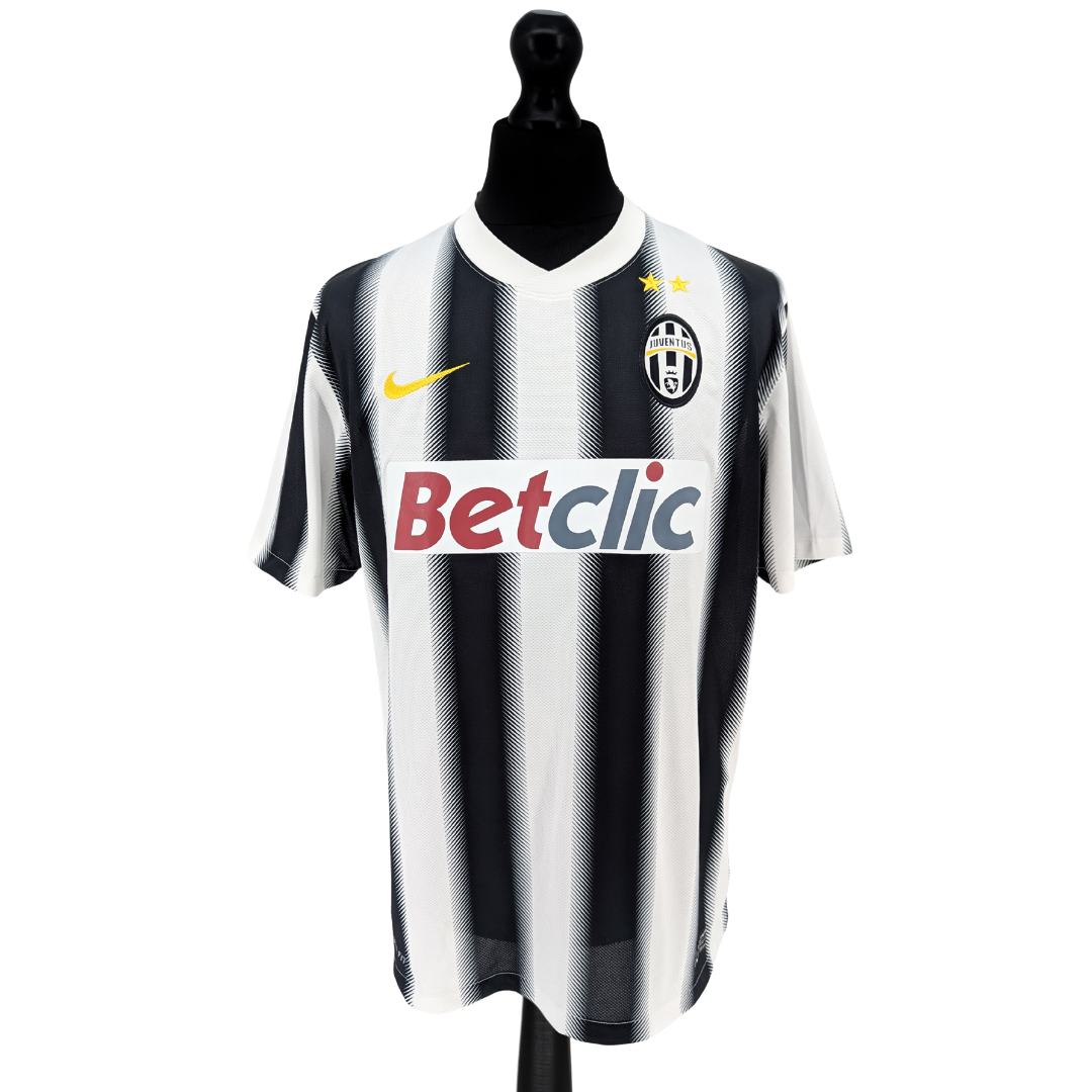 Juventus home football shirt 2011/12 - (L)
