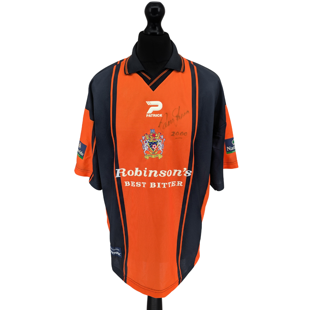 Stockport County signed away football shirt 1999/00 - (L)