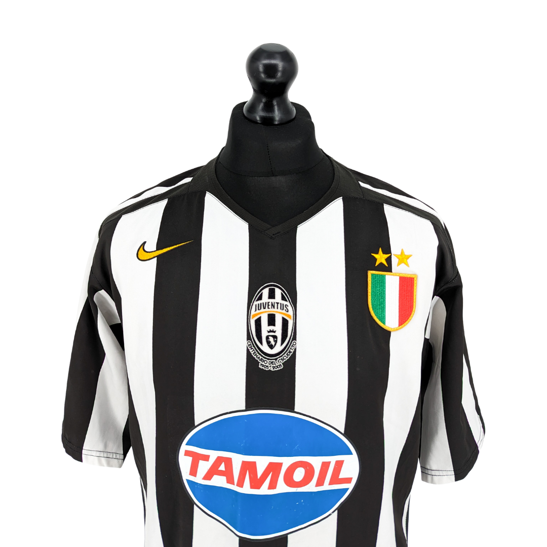 Juventus home football shirt 2005/06