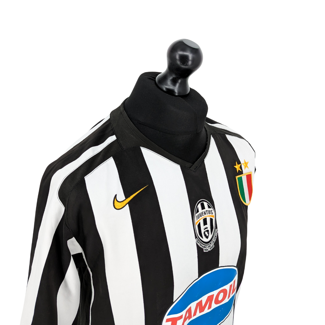 Juventus home football shirt 2005/06