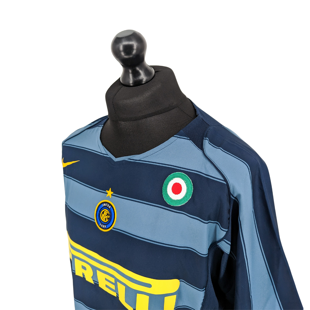 Inter Milan alternate football shirt 2004/06