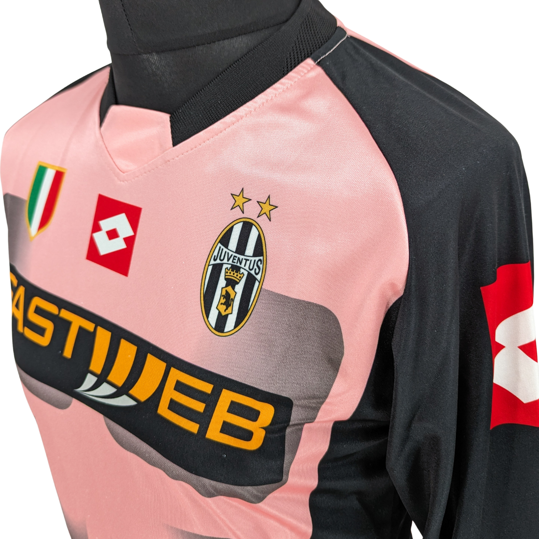 Juventus goalkeeper football shirt 2002/03