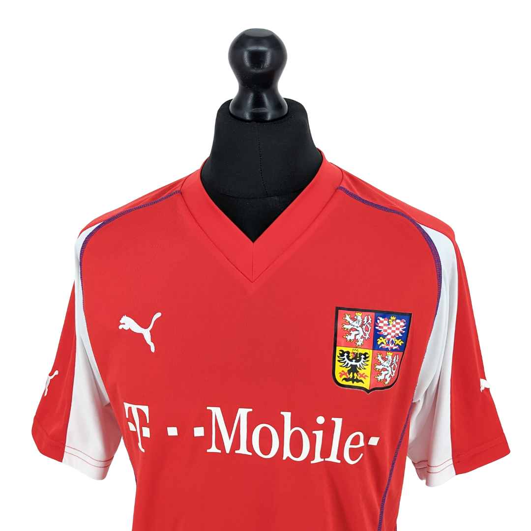 Czech Republic home football shirt 2003/04