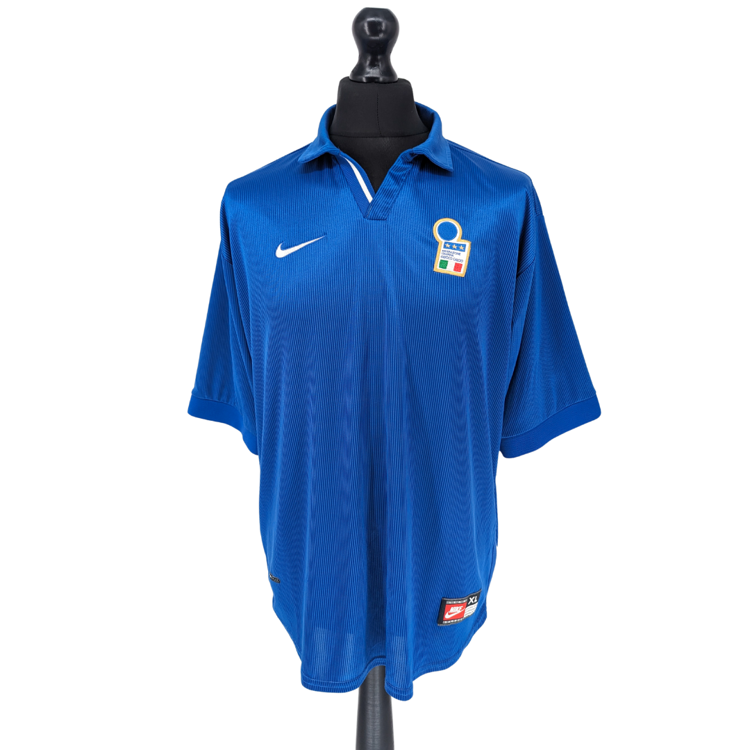 Italy home football shirt 1997/98