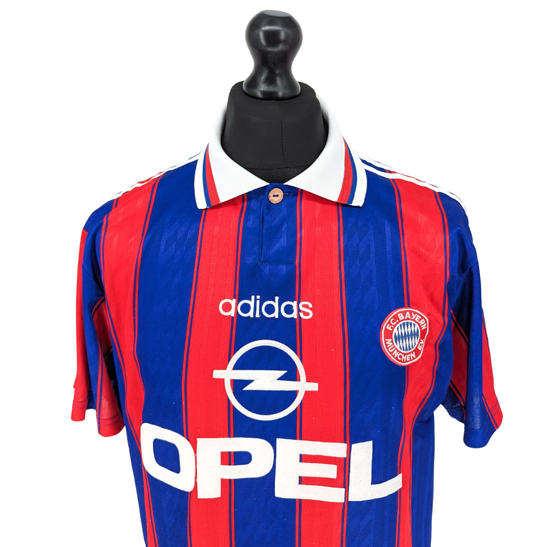 Bayern Munich home football shirt 1995/97