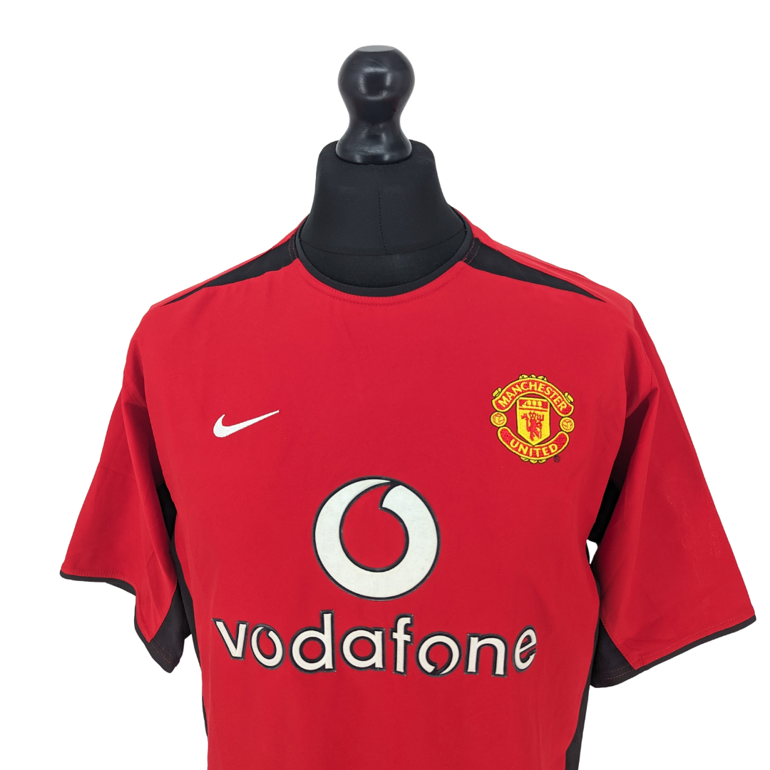 Manchester United home football shirt 2002/04