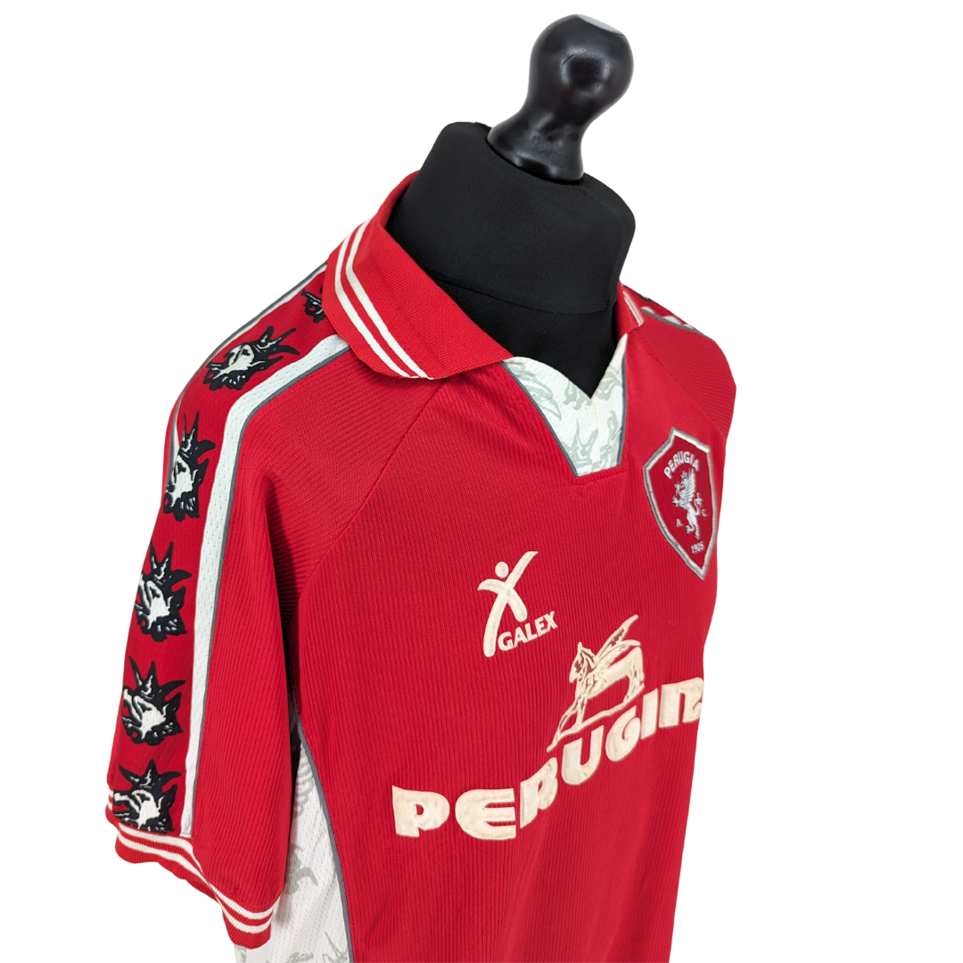 Perugia home football shirt 1999/00