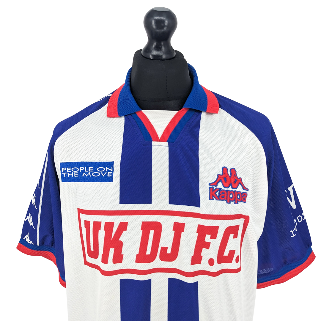 UK DJ FC home football shirt 1995/96