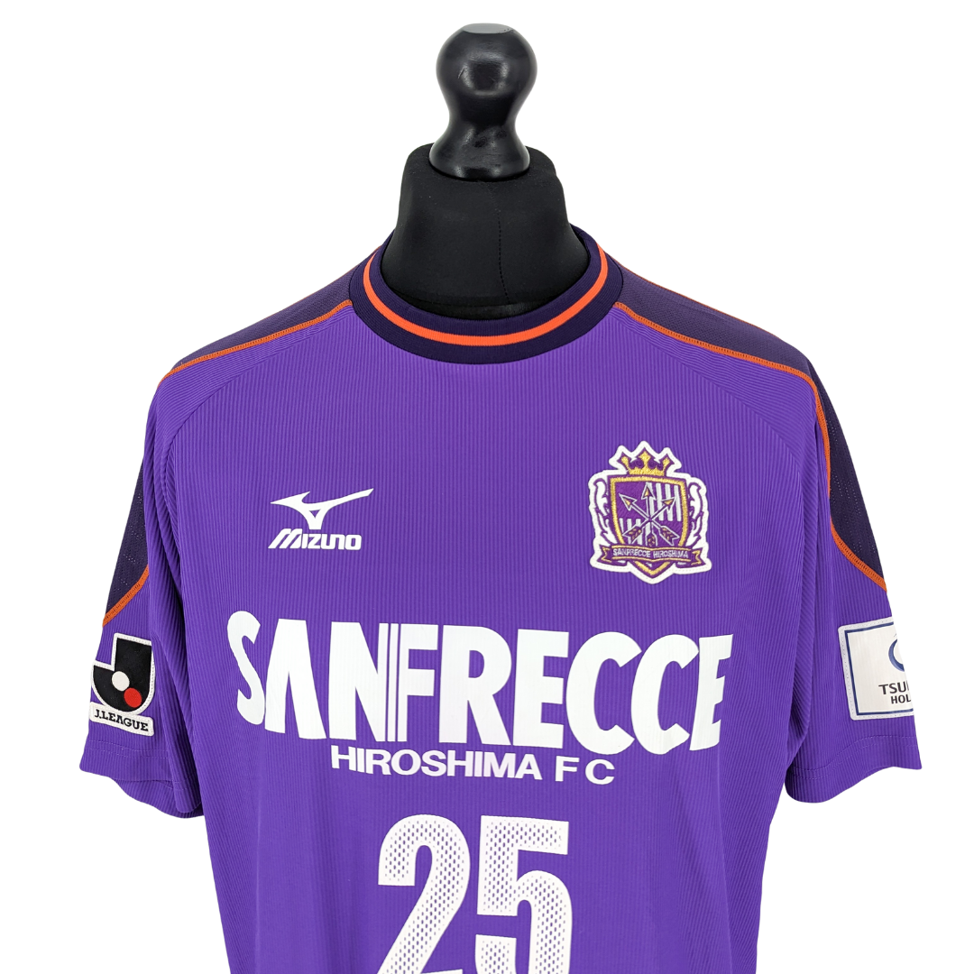 Sanfrecce Hiroshima home football shirt 2005/06