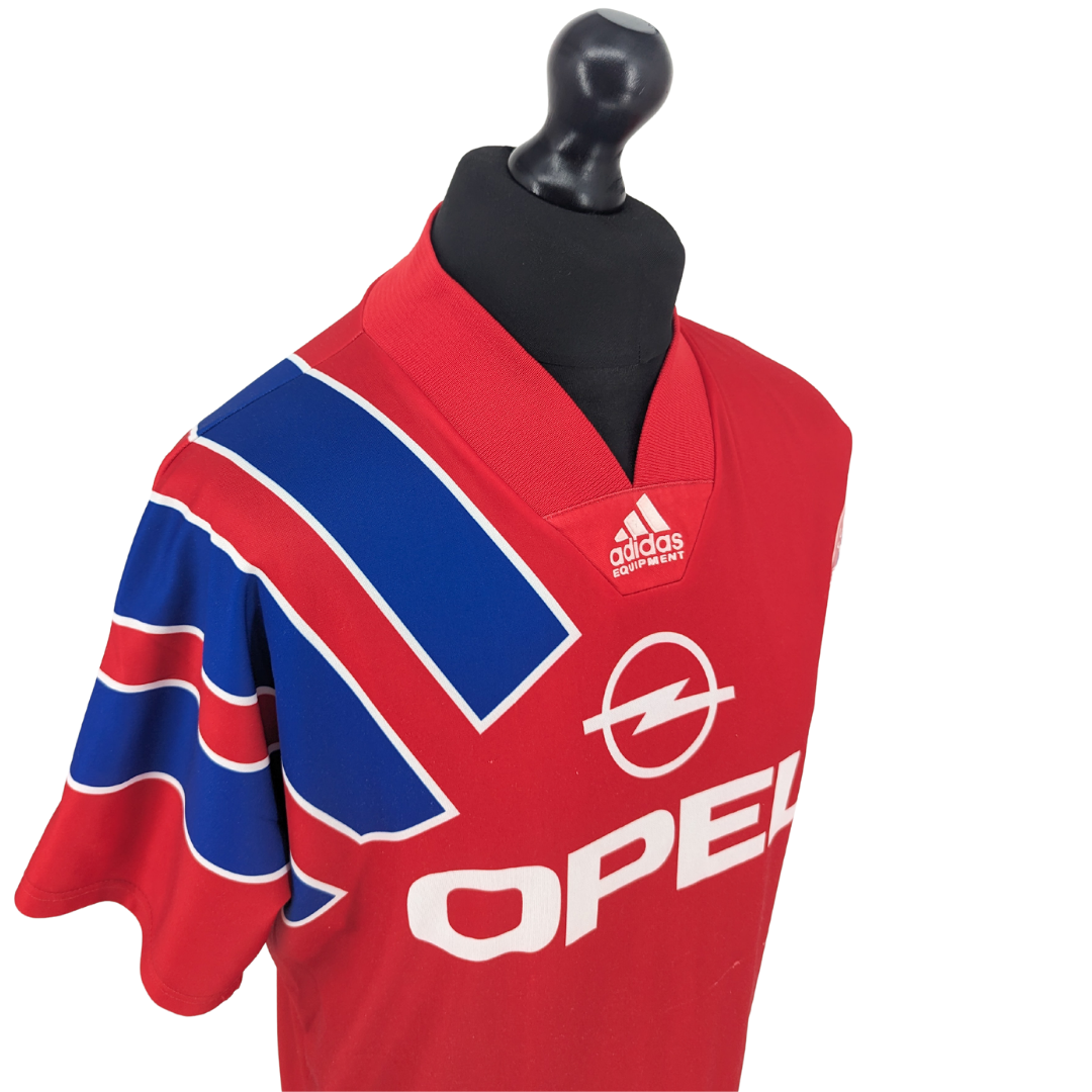 Bayern Munich home football shirt 1991/93