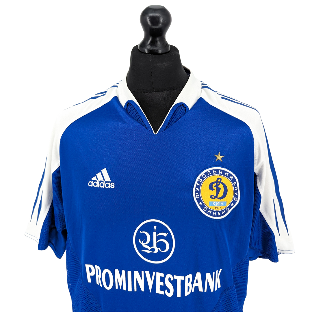 Dynamo Kiev away football shirt 2004/05