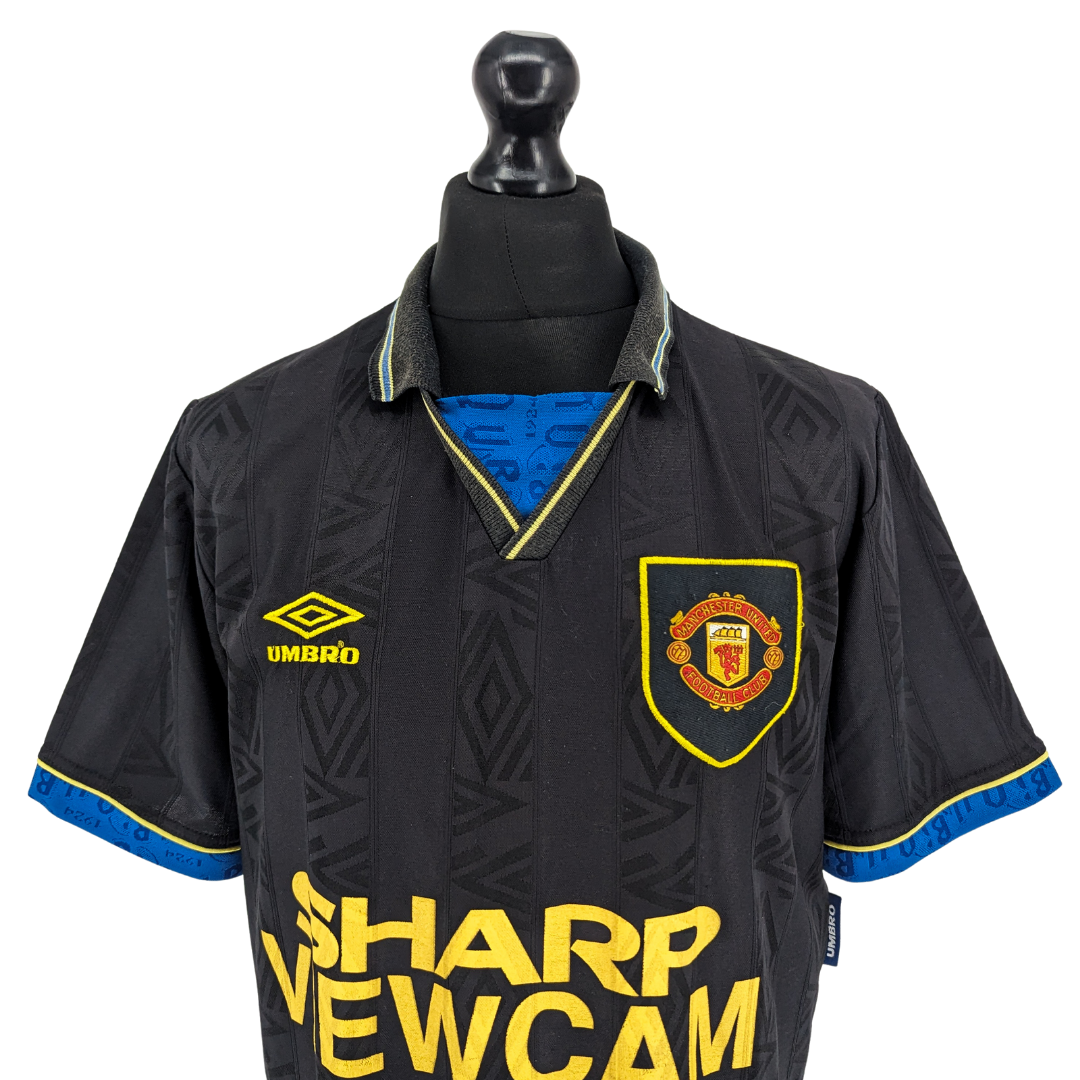 Manchester United away football shirt 1993/95