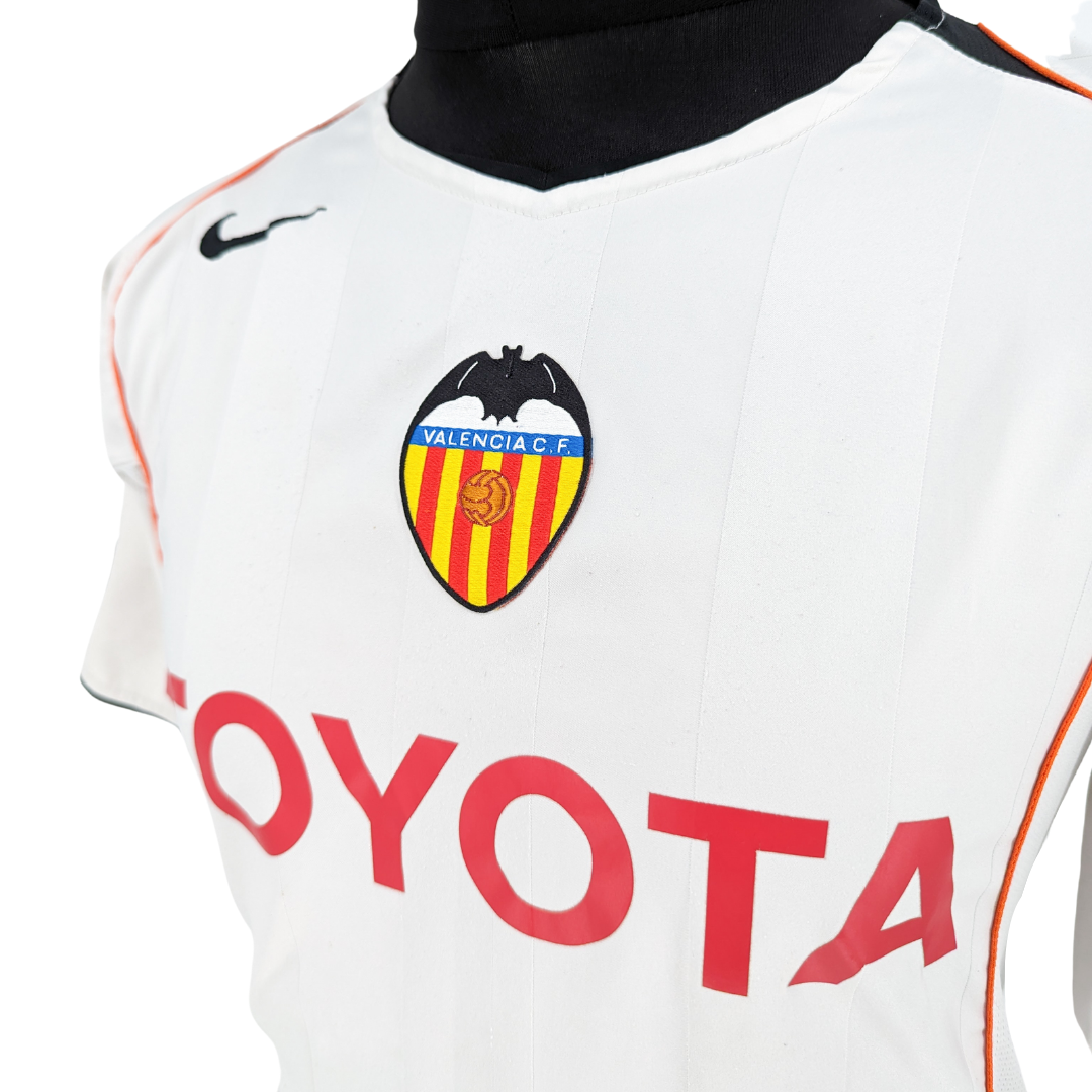 Valencia home football shirt 2004/05