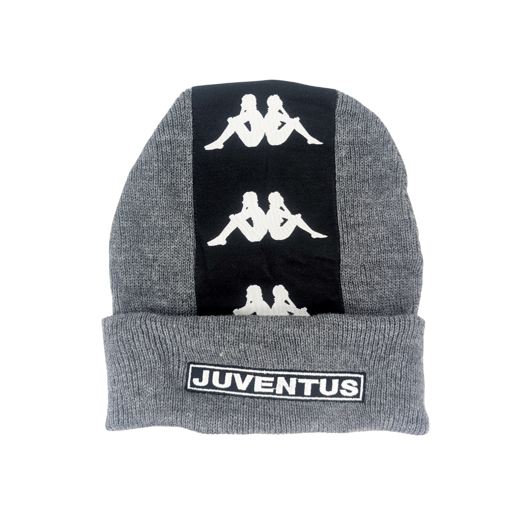 Juventus football beanie hat 1999/00