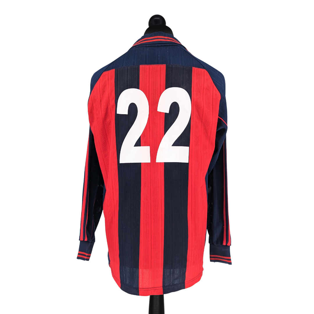 Cosenza Calcio home football shirt 2004/05