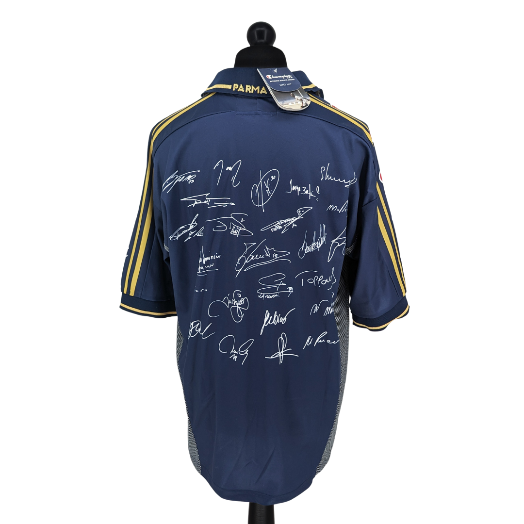 Parma signed 'Finale TIM Cup' away football shirt 2001/02