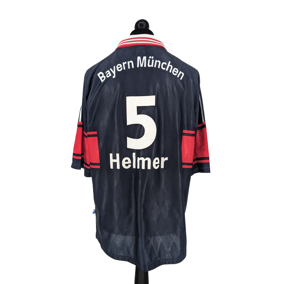 Bayern Munich home football shirt 1997/99