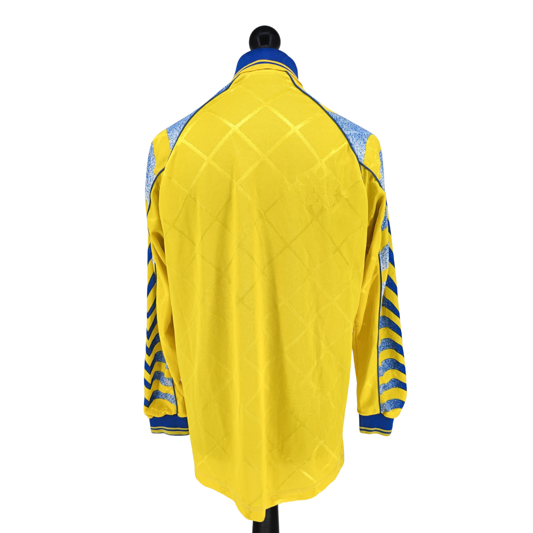 Parma alternate football shirt 1995/97