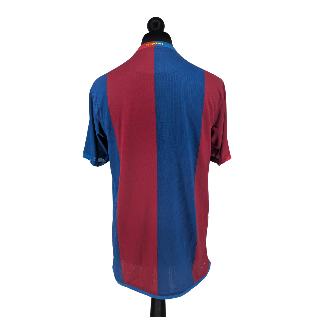 Barcelona home football shirt 2006/07