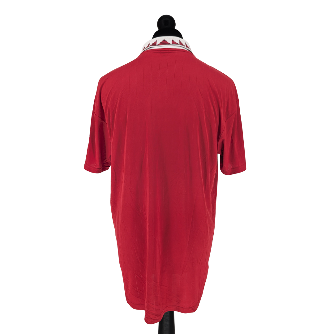 Manchester United home football shirt 2022/23 - (XL)