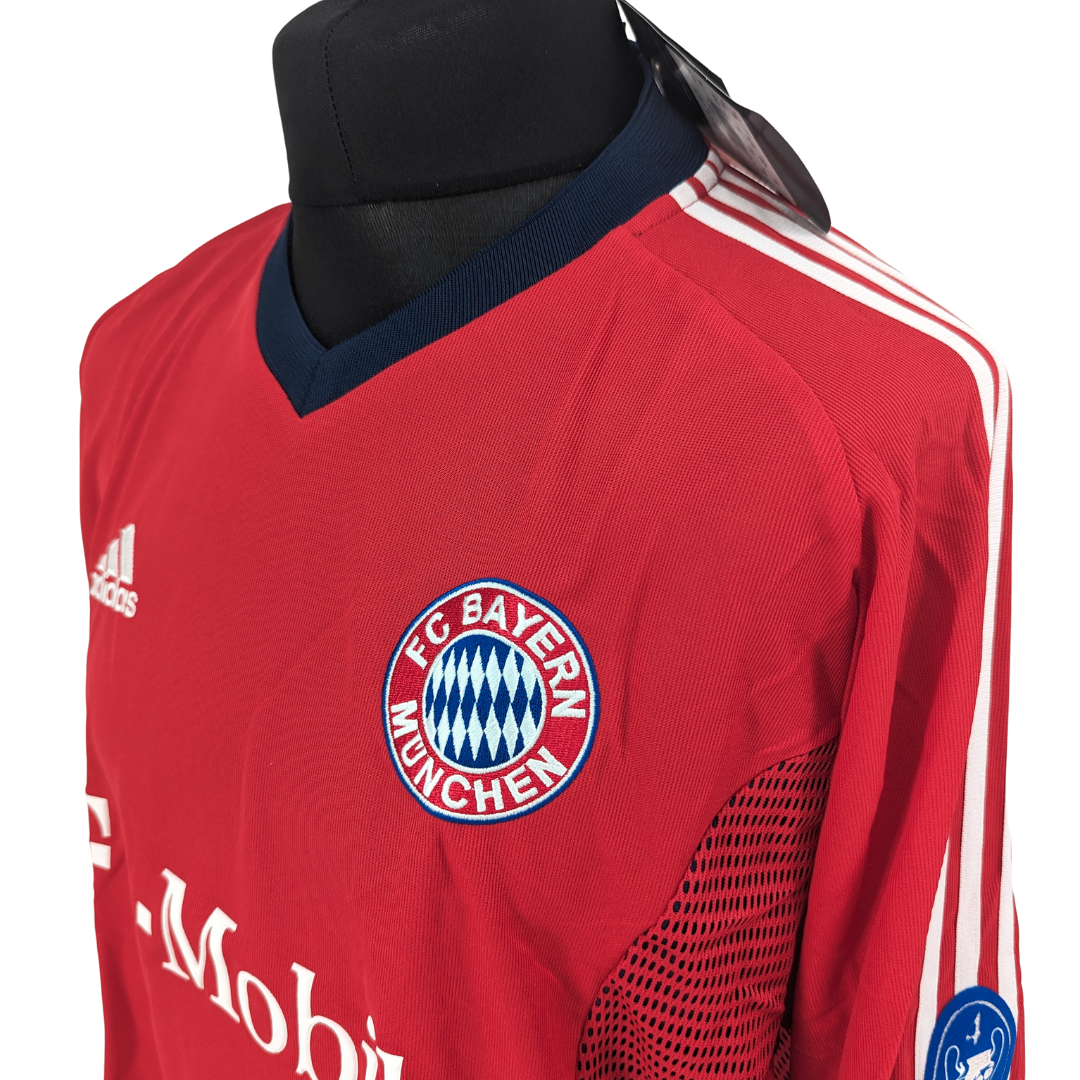 Bayern Munich european home football shirt 2002/03