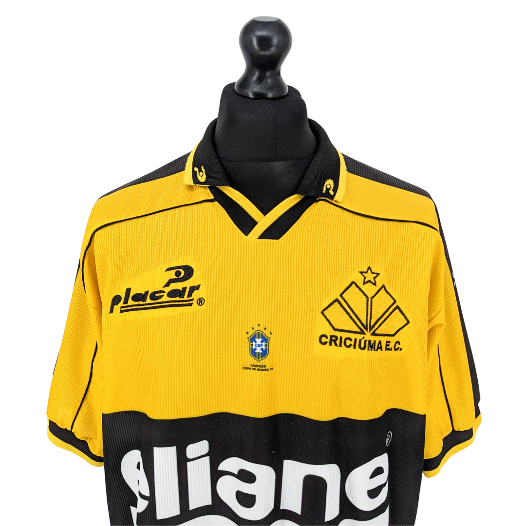 Criciuma home football shirt 2002/03