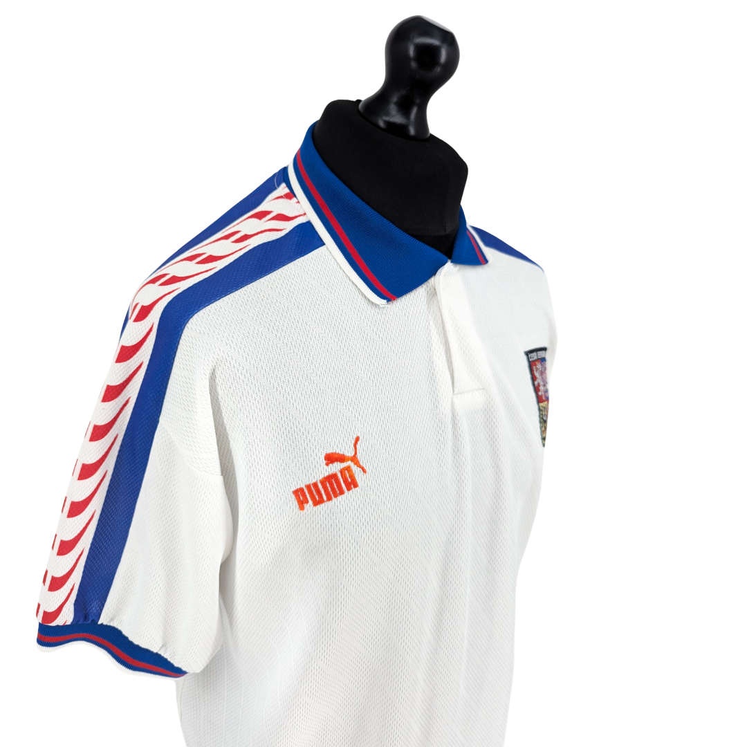 Czech Republic away football shirt 1996/98