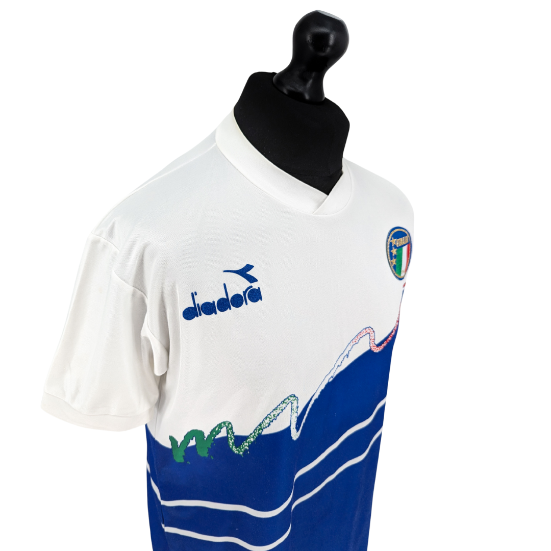 Italy training football shirt 1990/92