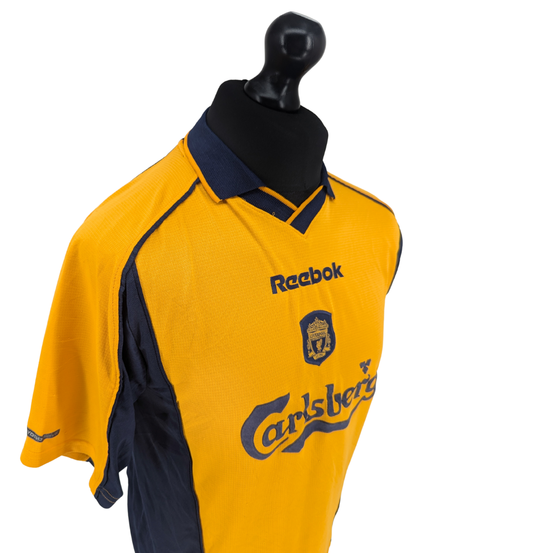 Liverpool away football shirt 2000/02