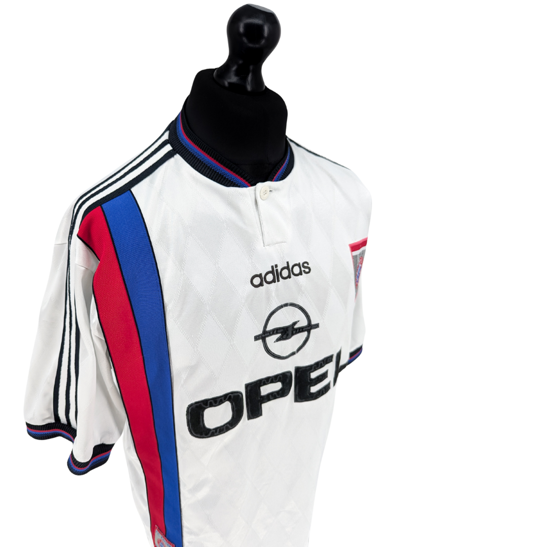 Bayern Munich away football shirt 1996/98