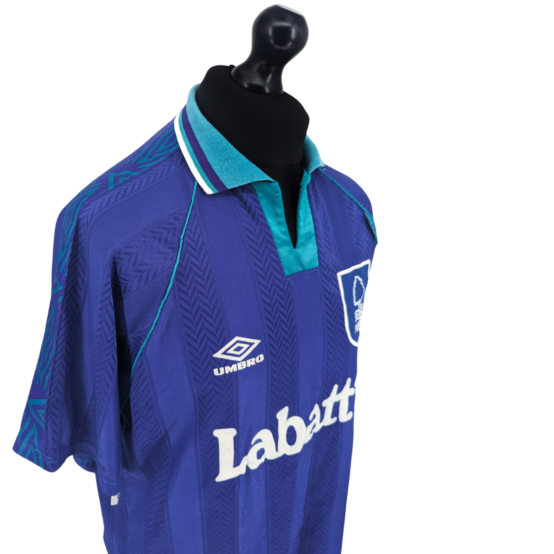 Nottingham Forest away football shirt 1993/95