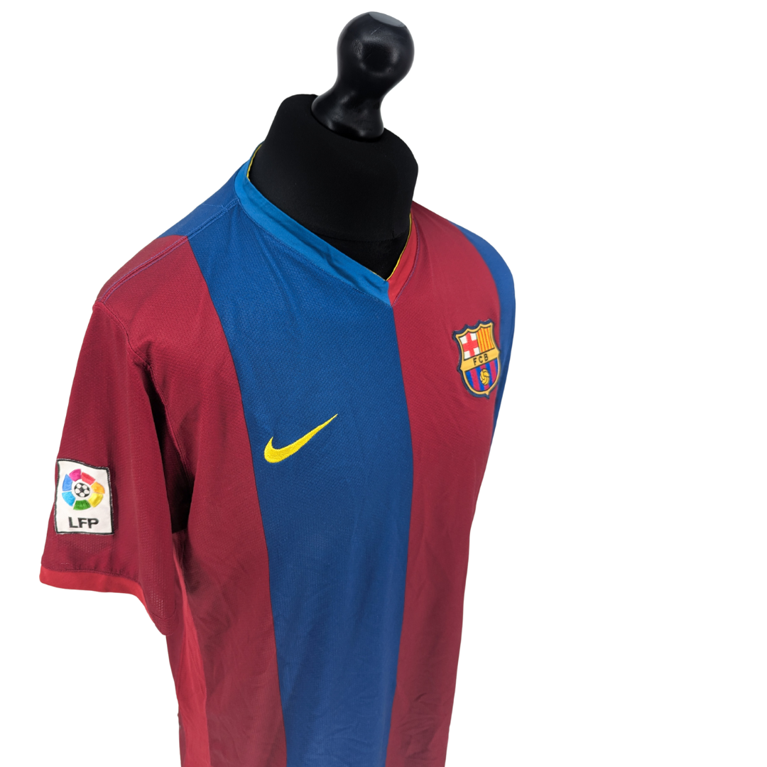 Barcelona home football shirt 2006/07