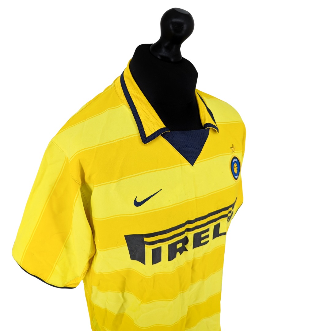 Inter Milan away football shirt 2003/04