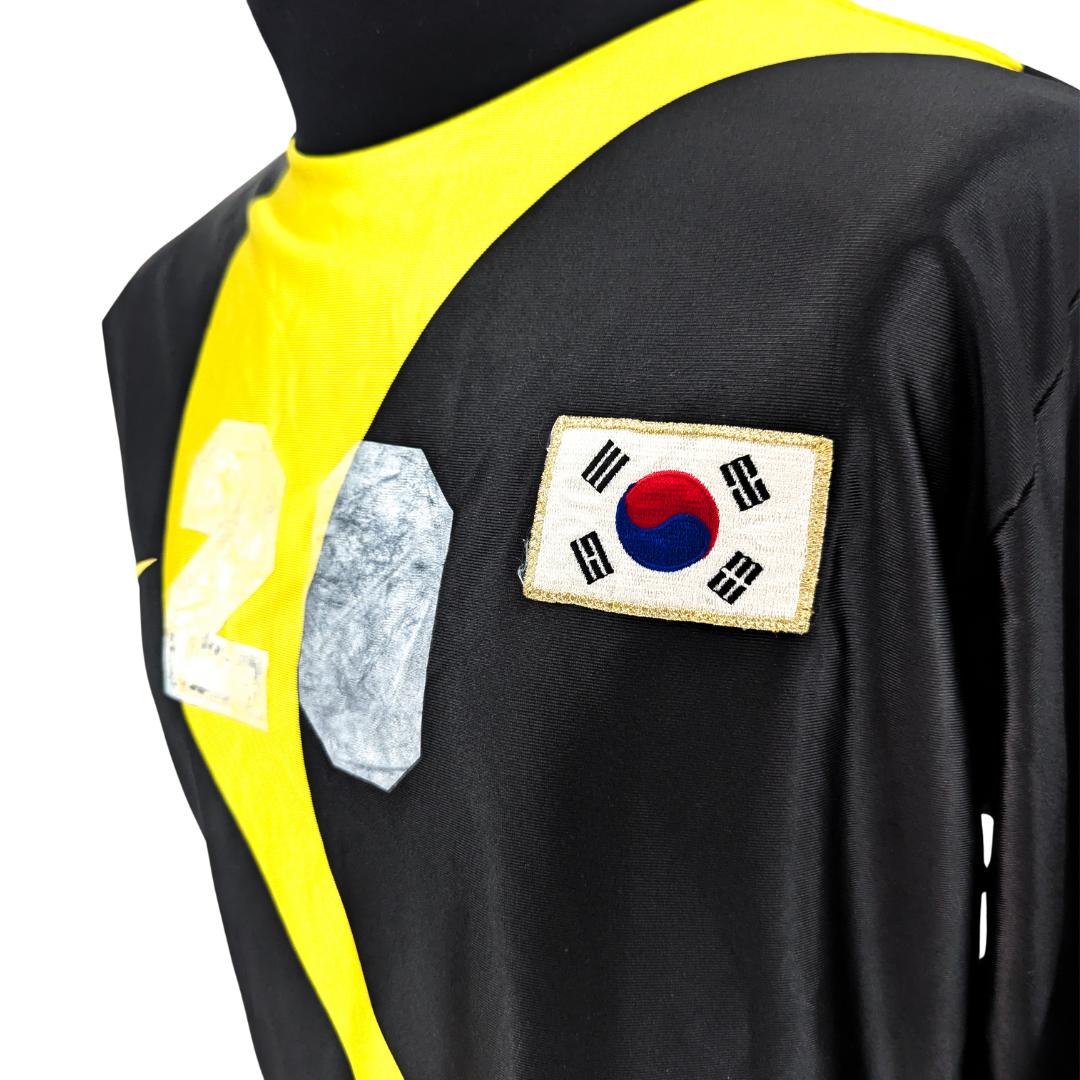 South Korea women goalkeeper football shirt 1996/97 - (S)