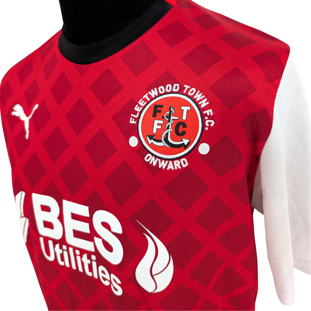 Fleetwood Town home football shirt 2023/24 - (XL)