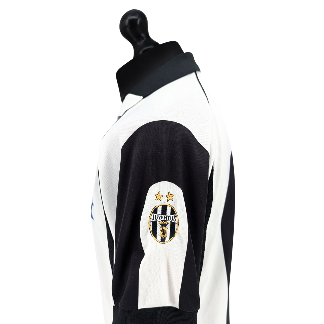 Juventus home football shirt 1997/98