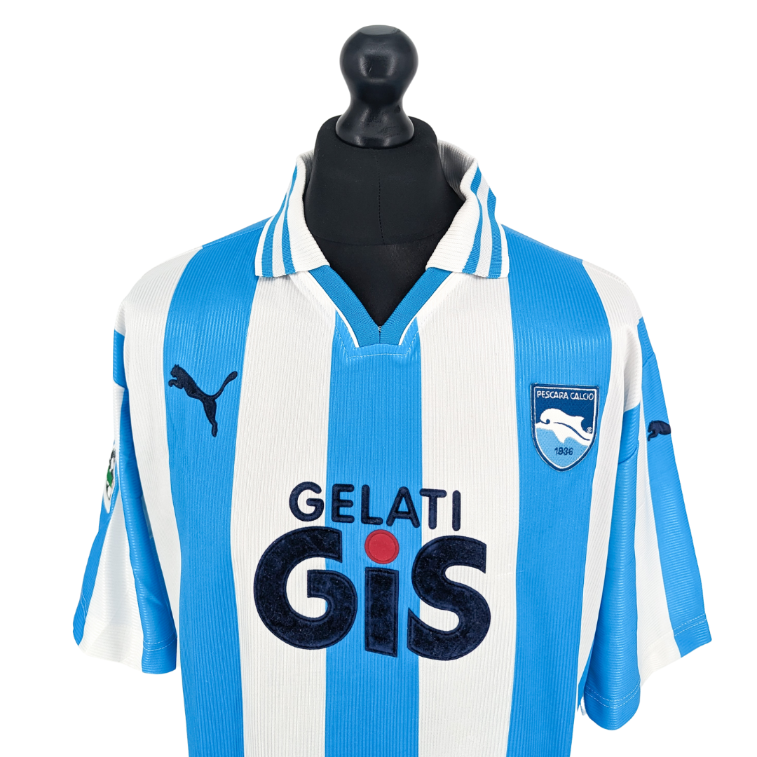 Pescara home football shirt 1999/01